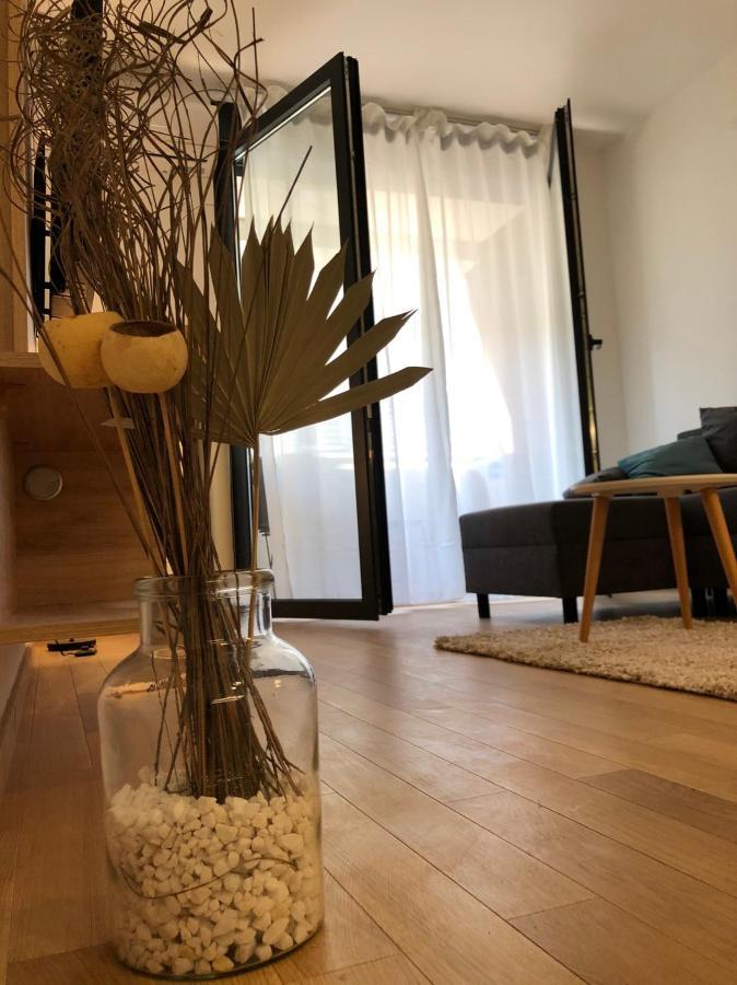 Apartment Iris Novi Sad Dış mekan fotoğraf