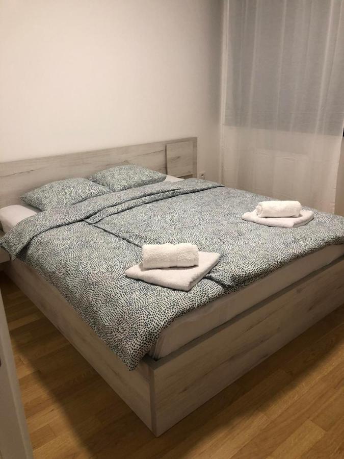 Apartment Iris Novi Sad Dış mekan fotoğraf