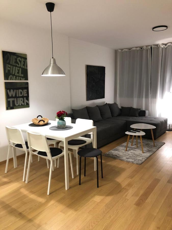 Apartment Iris Novi Sad Dış mekan fotoğraf