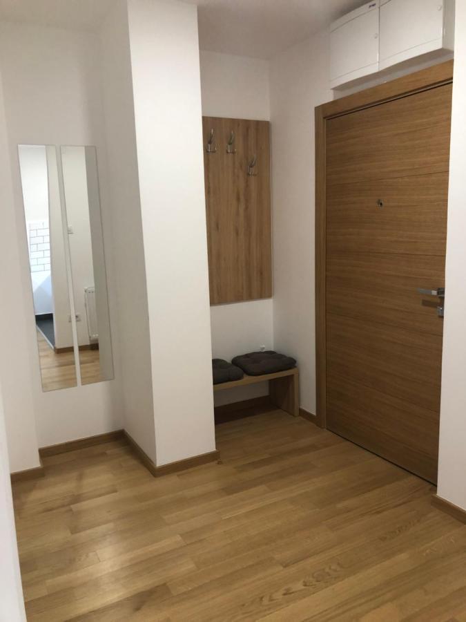 Apartment Iris Novi Sad Dış mekan fotoğraf